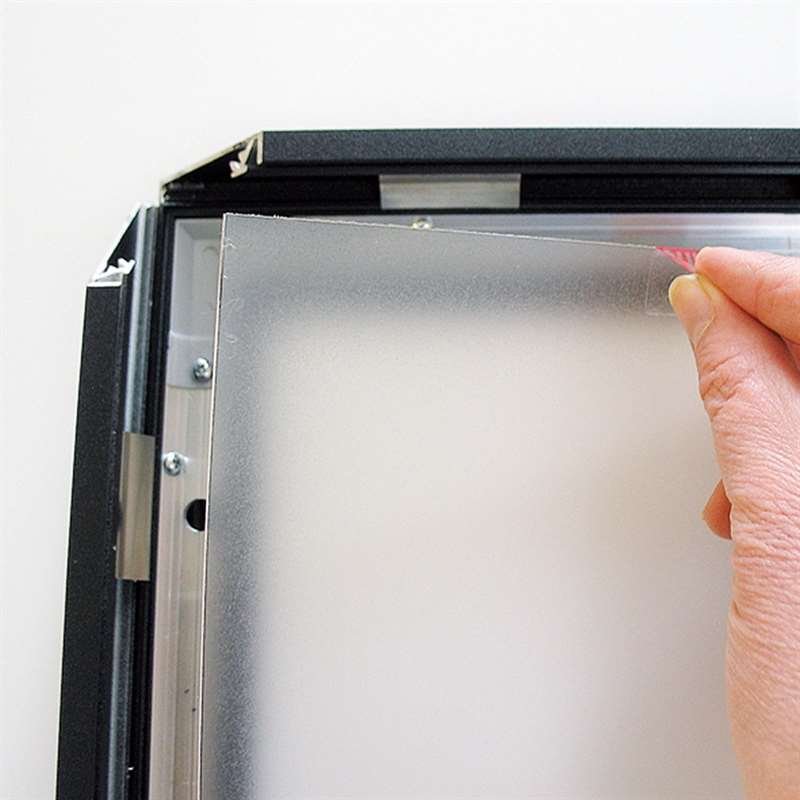 Crown LED Out box - Enkelsidig - Svart - A4