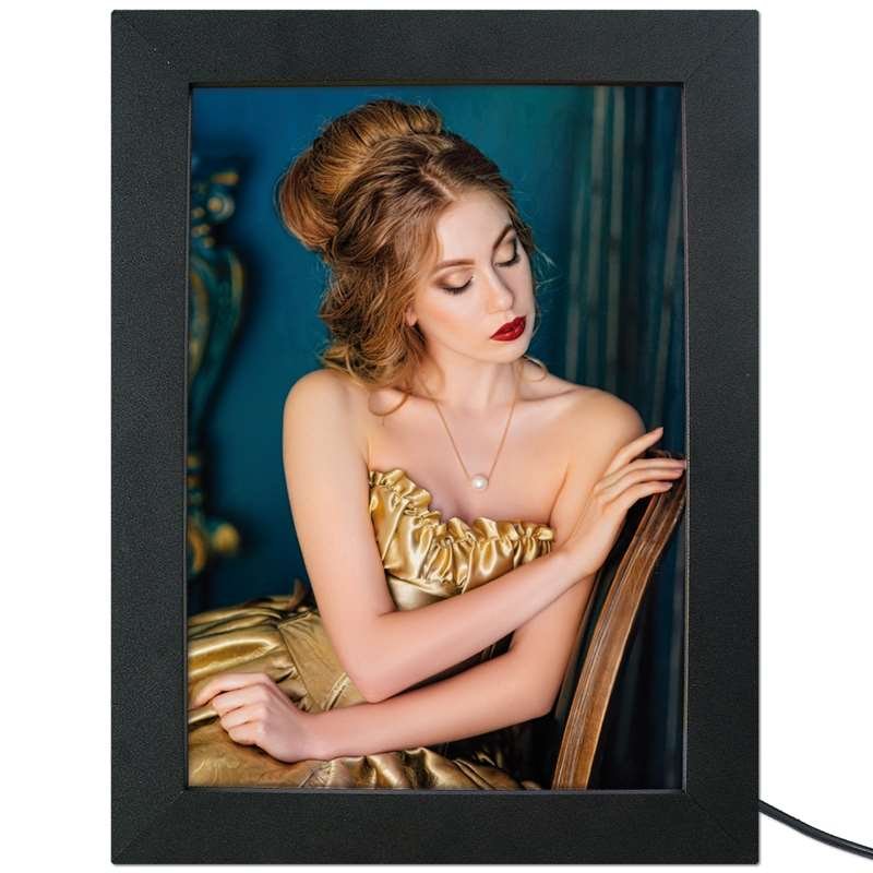 Crown LED Out box - Enkelsidig - Svart - A4