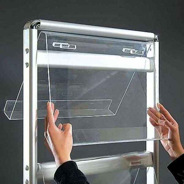 Info Line Mega Broschyrstativ dubbelsidig - 32xA4 - 21x29,7 cm