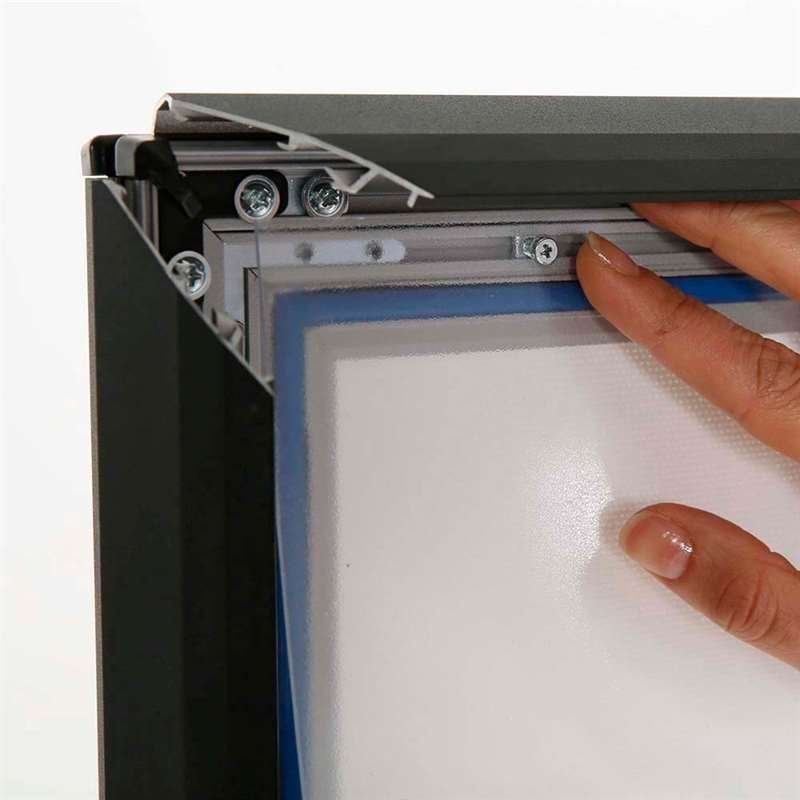 Wind-LED Pro Waterbase gatupratare svart A1