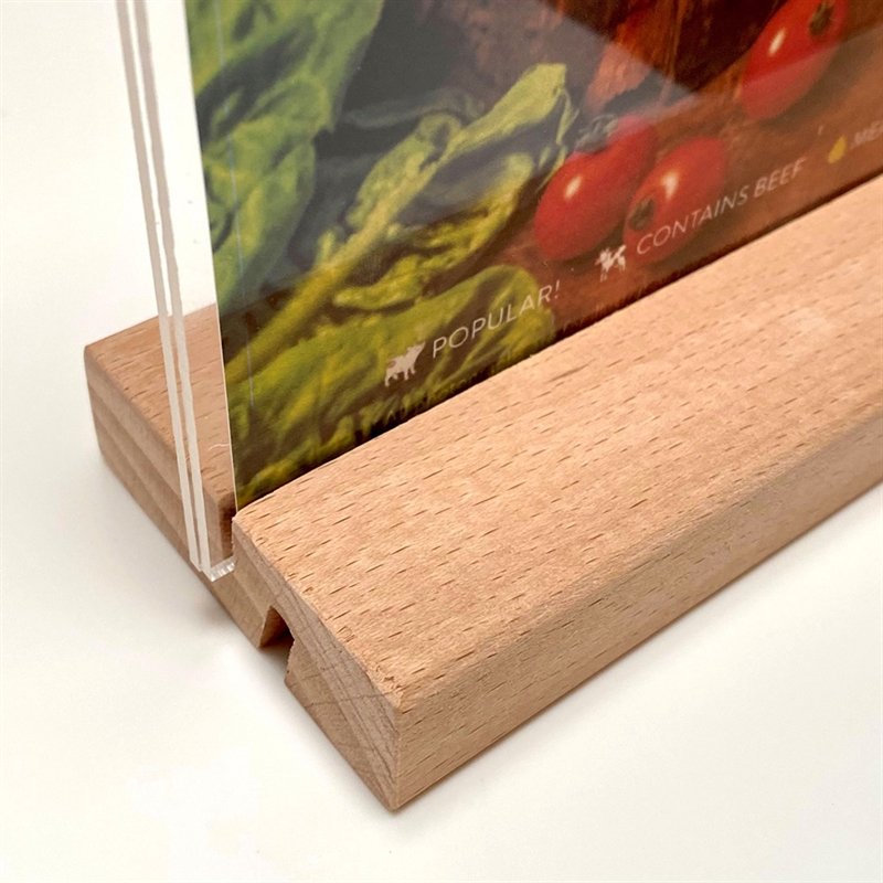 WOOD Menuholder af bøgetræ, inkl. akrylplade, A4, 2 vinkler - opretstående og skrå #9