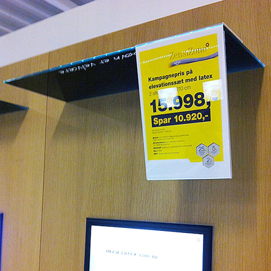 L - Menykorth&aring;llare vertikal - M65 Flyer - 9,9x21 cm