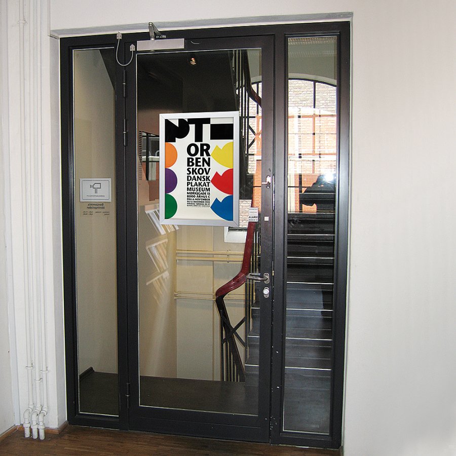 F&ouml;nster Alu sn&auml;ppram dubbelsidig - 32 mm - A2 - silver